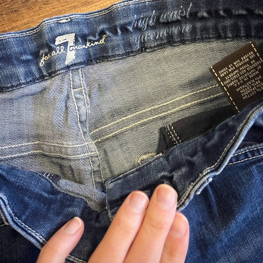 7 For All Mankind Dark Wash High-Waist Skinny Jeans - Genevieve 27 - Picture 2 of 6